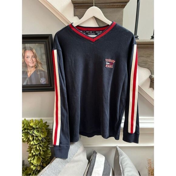 Tommy Hilfiger Jeans Vintage Navy Sweater sz M - Picture 1 of 7